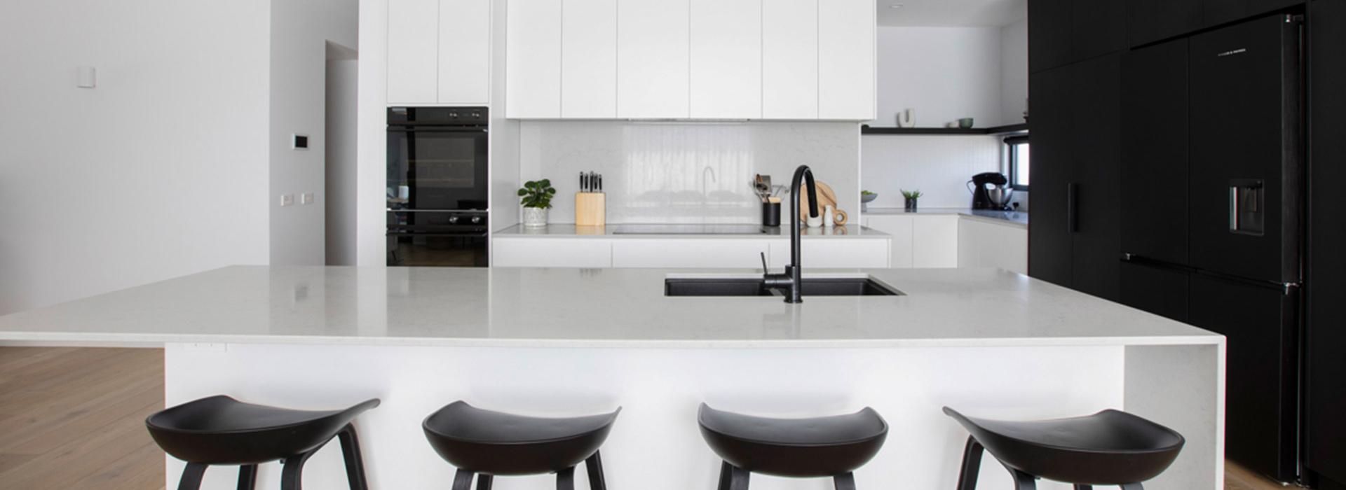 Custom kitchen cabinetry in Highton by Cambridge Cabinets