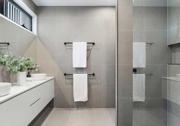 Custom bathroom cabinetry in Geelong